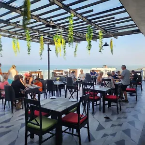 Hotel Ruvisha, Negombo