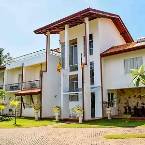 Hotel Rainbow Lagoon, Negombo