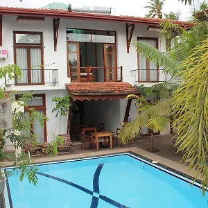 Kapuru *** Negombo